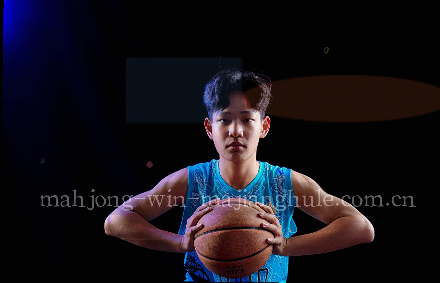 青绿玻璃层与牌面锁形纹理层叠，表达信息保护与秩序感